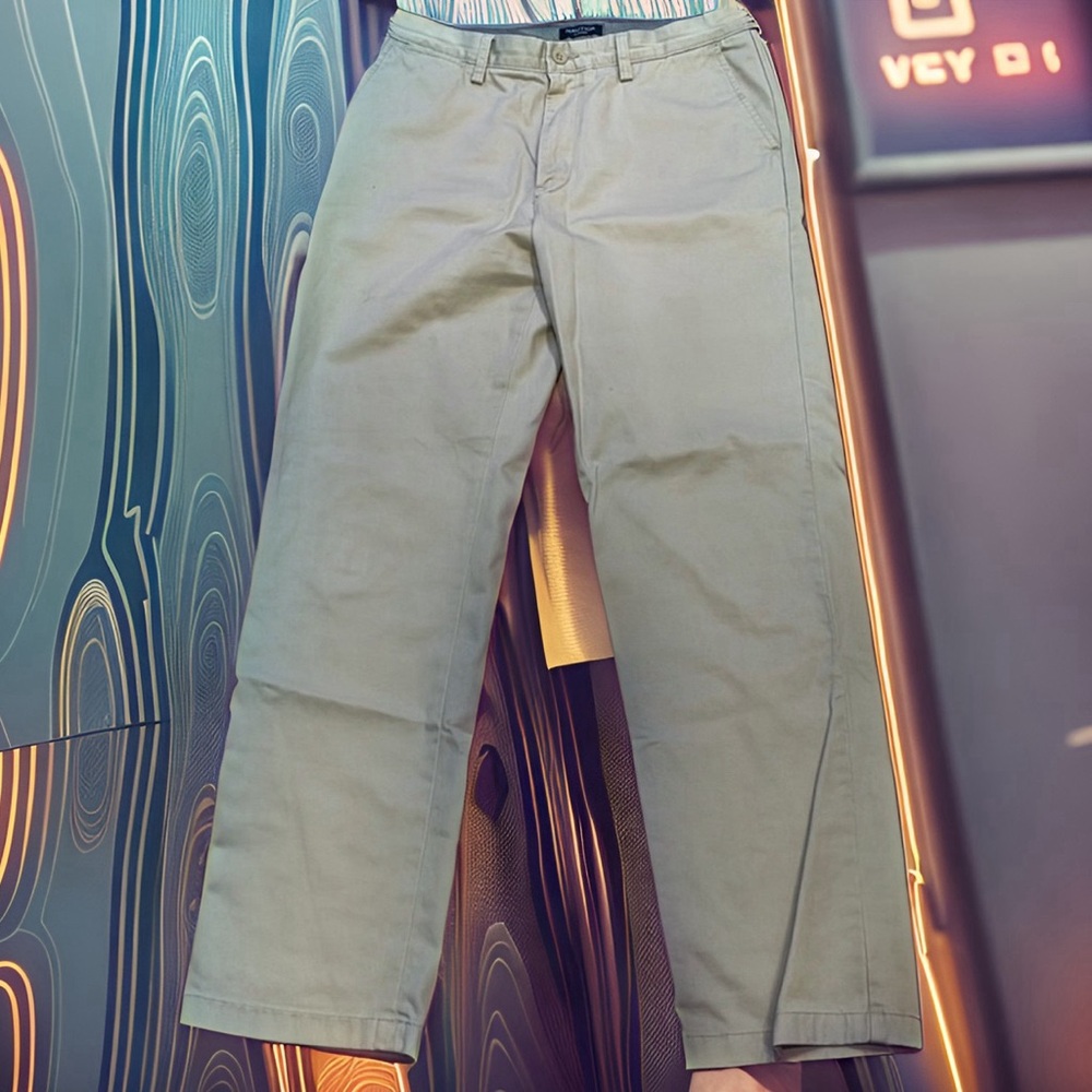 ❤️5 for $25❤️ - Nautica Clipper 100% cotton chinos - great condition - 34 x 34